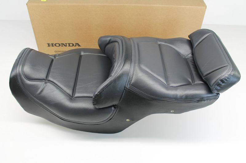 New genuine honda seat 98-00 gl1500 goldwing oem main saddle    #q40