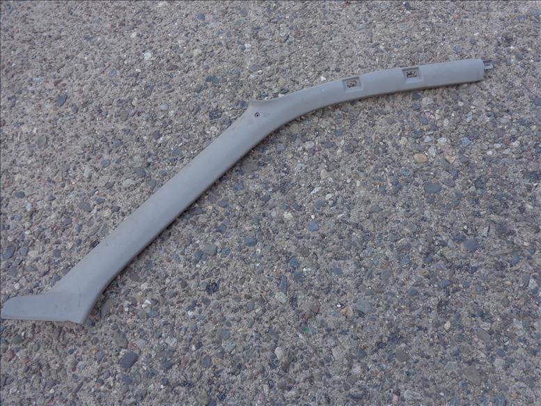 A pillar trim 3a1867234 vw passat 95-97 rh passenger gray