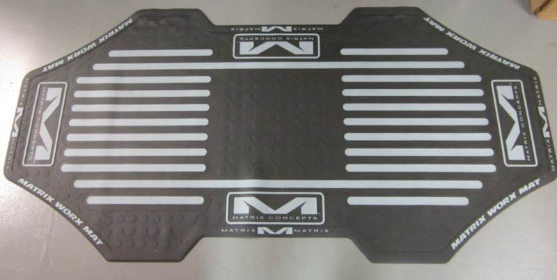 Matrix logo m9 worx work pit pad garage floor rug black mat