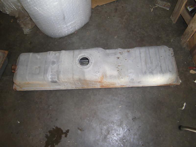 20 gallon fuel tank - 82-86 chevy/gmc truck - gas