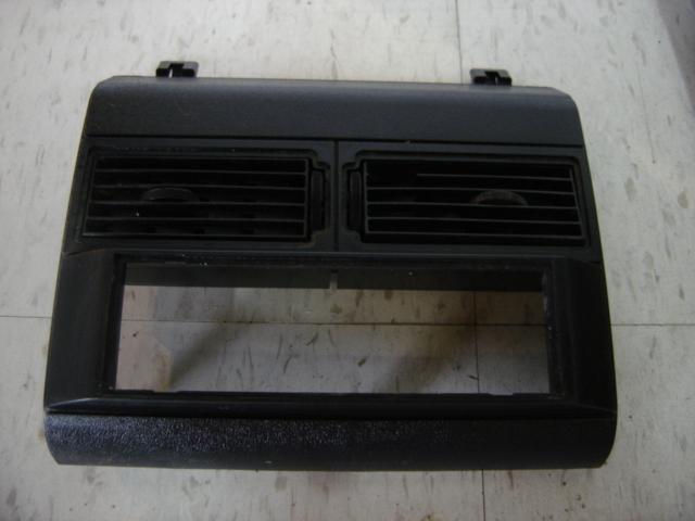 1988 - 1994 chevy chevrolet gmc dash trim w/ center vents black yukon tahoe