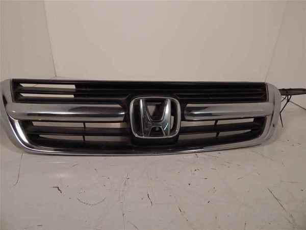 02 03 04 honda crv grille oem lkq