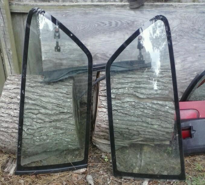 Pair 1988-1991 oem honda civic hatchback left + right rear sides quarter glass 