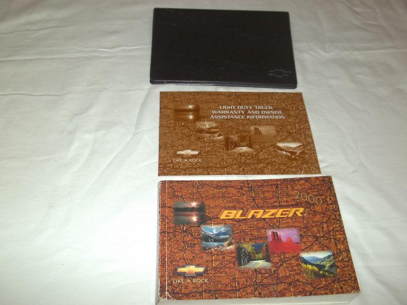 2000 chevrolet blazer owner manual 3/pc.set & black chev. factory case. free s/h