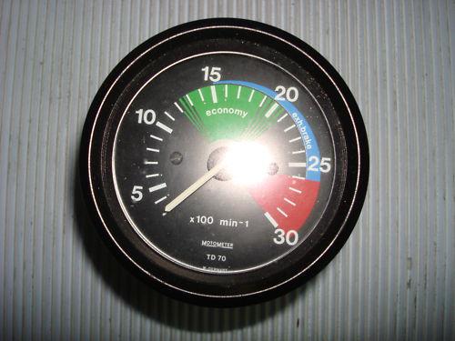 Volvo truck electronic tachometer  1598570  *nos*