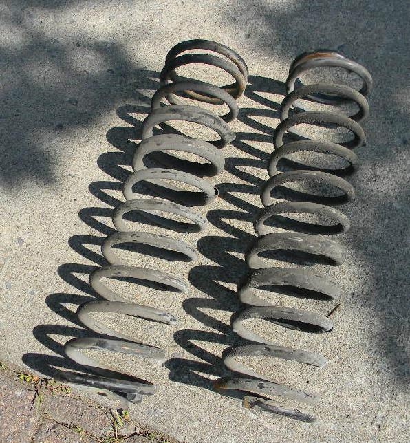 Alfa romeo spider rear coil springs