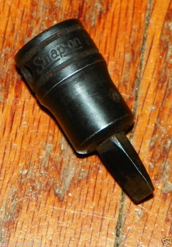 Vintage snap on black 1-5/8" x 1/4" slotted socket driver 3/8" drv. pf-23