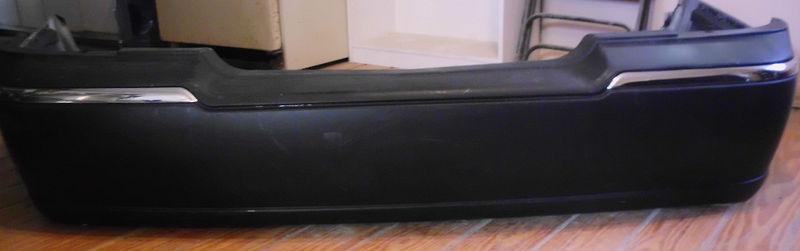 2006 lincoln town car s series rear bumper cover with absorber factory oem