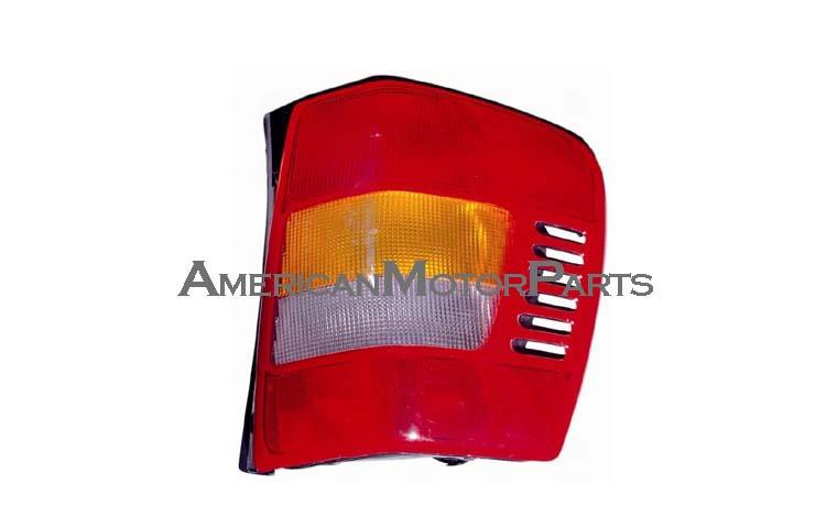 Passenger side replacement tail light 99-01 nov 1st jeep grand cherokee 55155138