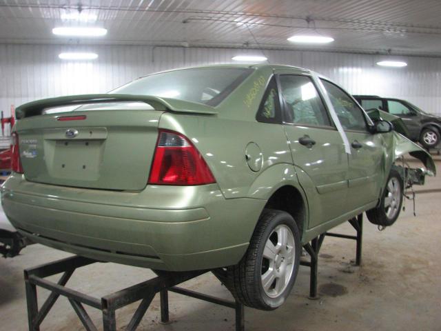 2007 ford focus tail lamp light left