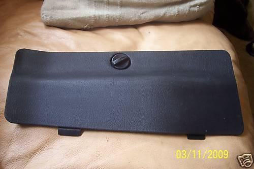 98 - 3000gt - stealth / rear cargo jack access panel  