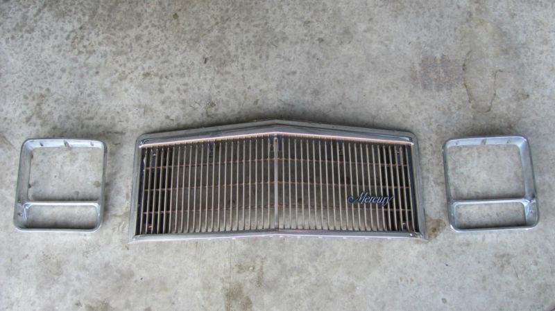 Mercury monarch grille oem and head light buckets pair granada 1980 nice!!