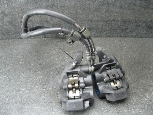 01 yamaha yzf r6 front brake calipers 86a