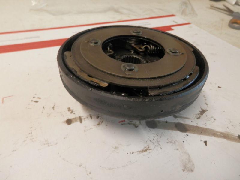 Honda big red '85   front slip clutch & drum  