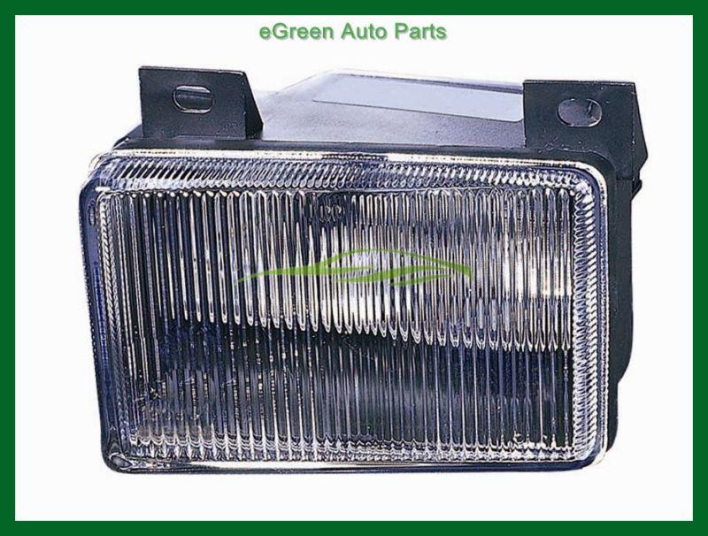 2000 s40/v40 fog light lamp left driver w/o bracket square