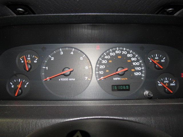 2000 jeep grand cherokee speedometer instrument cluster gauges 2408274