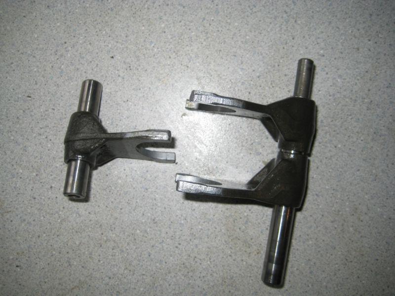 1991 honda cr125 shift fork assembly