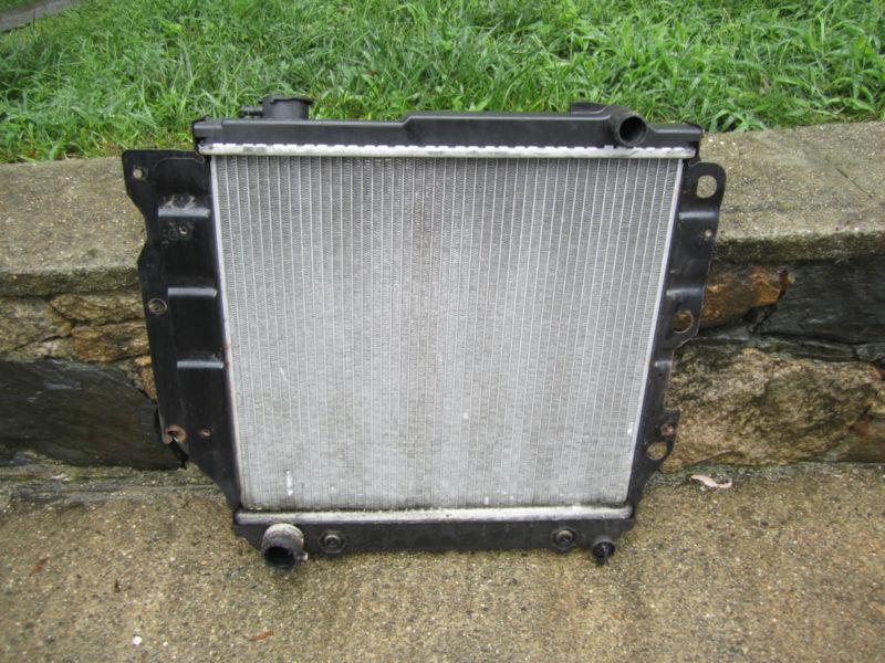 Jeep yj 87-06 wrangler - radiator || 2.5 4 cyl