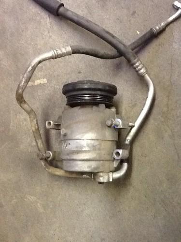 95-02 chevrolet chevy camaro a/c air condition compressor w/ ac hose oem 5818