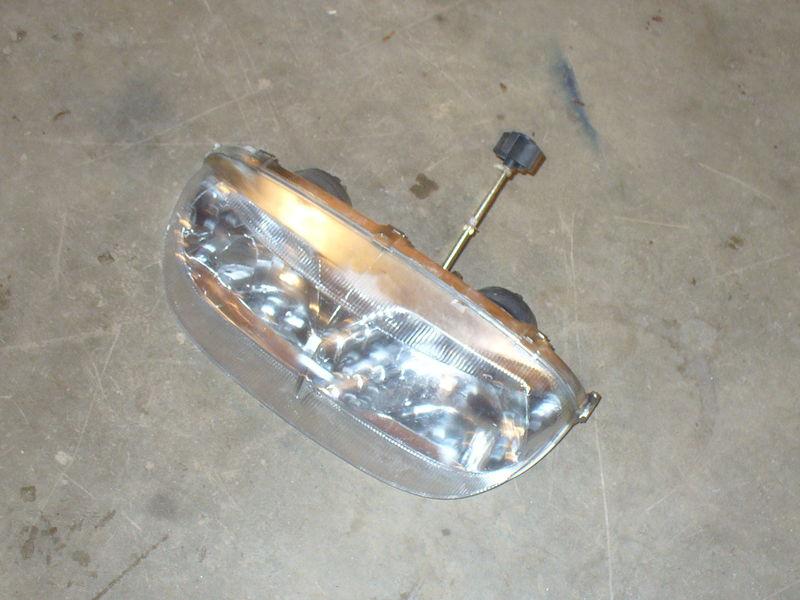 Ski doo mxz headlight assmebly mxz 2001 works good