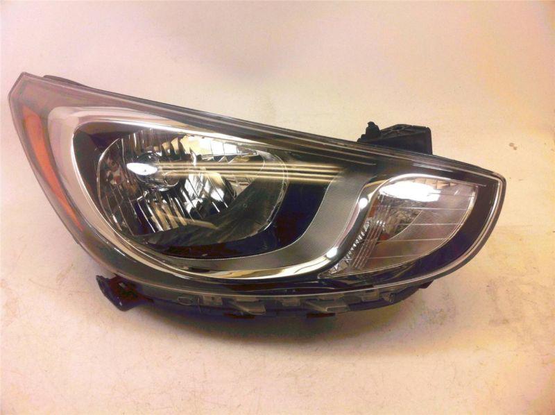 12 13 14 hyundai accent sedan & hatchback oem halogen headlight passenger