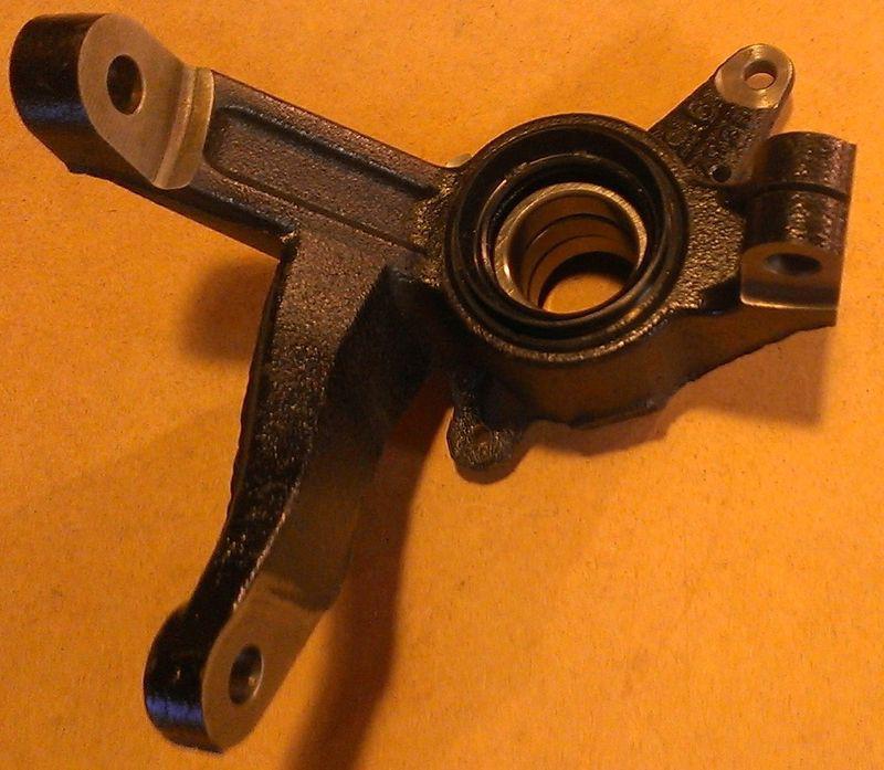 Yamaha wolverine 4kb-23501-02-00 steering knuckle assembly (left) ***new***