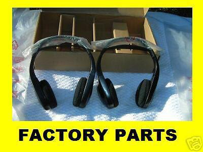 2 headphones headsets buick gmc chevy cadillac  1999421