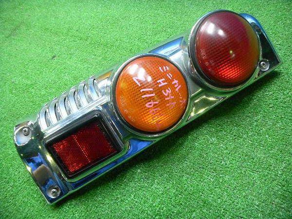 Mitsubishi minica toppo 1997 rear left combination lamp [6615600]