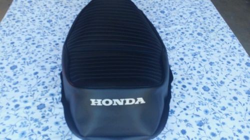 Honda cl360 replacement seat cover silver dyed logo best quality.