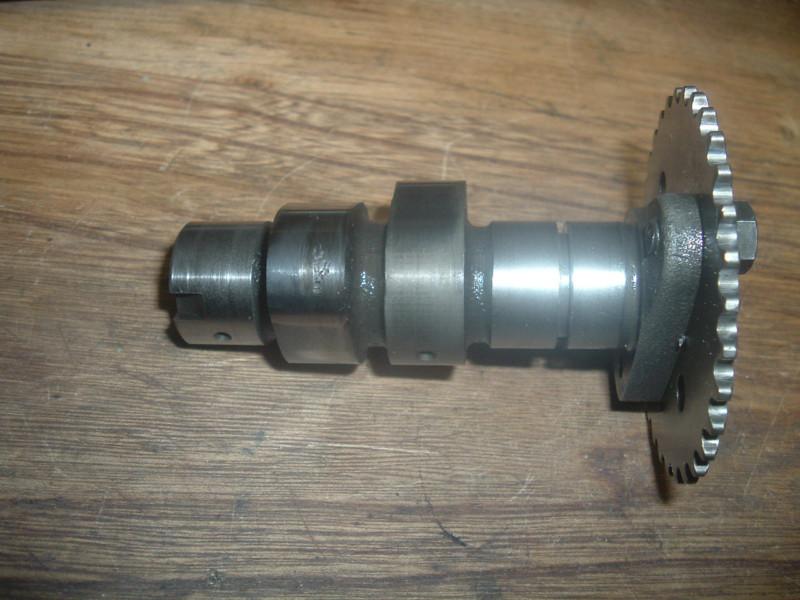 85-94 suzuki camshaft  # 12711-22a00  lt-4wd lt230s quadsport