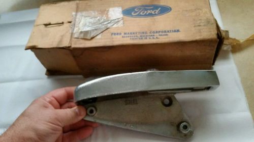 1970 1971 ford torino tailgate hinge  (?), nos, mint cond, part # d00z-7143090-a