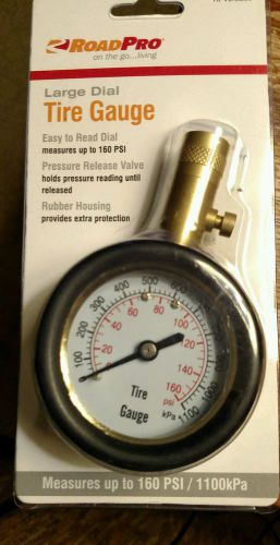 Roadpro rpvdg289 large dial tire gauge with durable housing