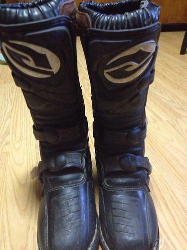 Motorcross boys boots size 3