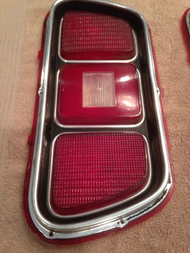 Ford mustang taillights 2 1971 thru 1973