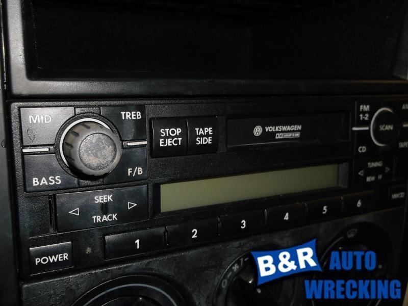 Radio/stereo for 00 01 02 03 04 05 08 09 vw jetta ~ am-fm-stereo w/cass