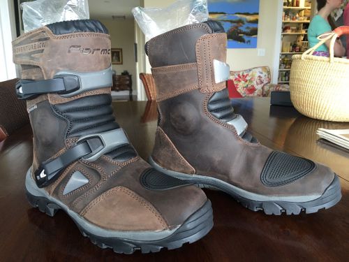 Forma adventure low men&#039;s motorcycle boots