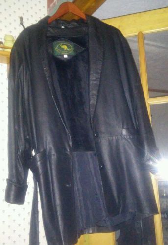 Leather trench coat size. xl mens