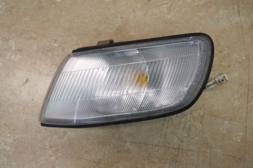 92 93 94 subaru legacy left driver turn signal marker light