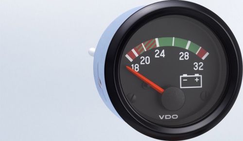 Vdo 332-902 voltmeter 16-32v - cockpit