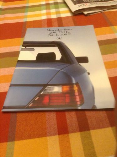 Mercdes benz sales catalog 200 230e 260e 300e australia w124 rare new