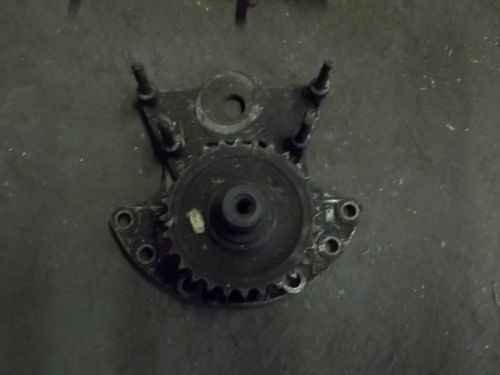 Jaguar xk120 / 3.4 liter dual overhead cam timing chain gear and bracket