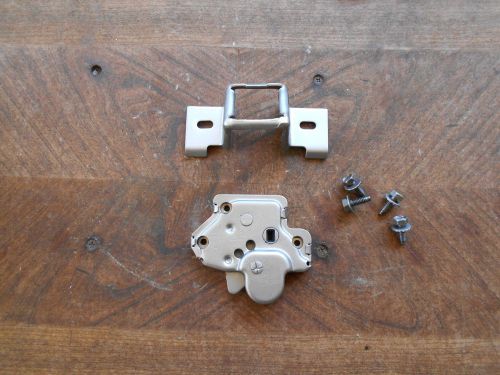 1968 1969 ford fairlane comet fastback trunk latch assembly