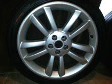 Jaguar 19" aluminum oem stock wheel