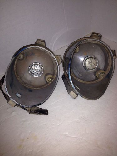 Set of 2 car park/fog lights?  sae dp 68 w29