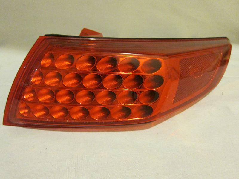 03-08 infinity fx35 oem used rh-passenger tail light **red**