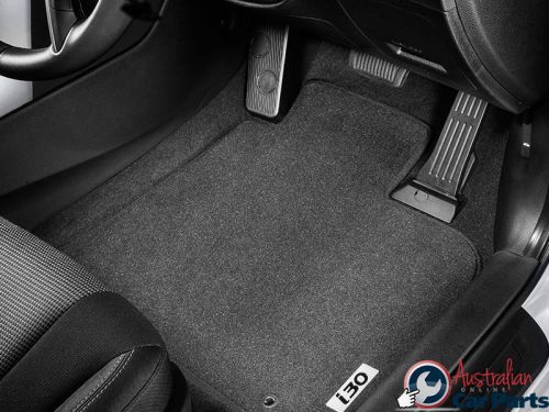 Hyundai i30 floor mats carpet brand new genuine 2012 onwards hatch