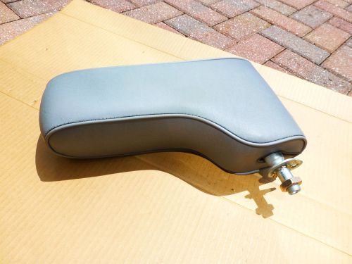 Mercedes w201 190e  190d  oem grey center armrest     #42