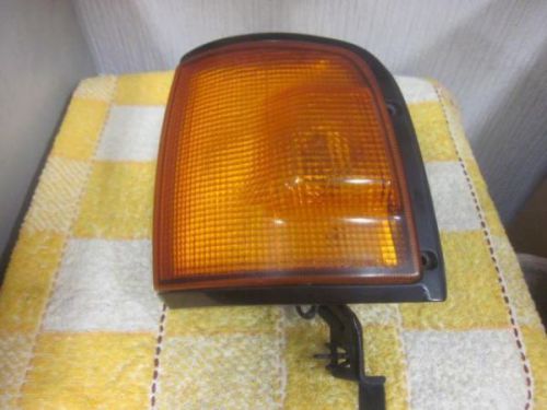 Isuzu mu 1996 left clearance lamp [0211100]