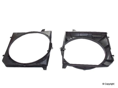 Uro engine cooling fan shroud fits 1986-1995 mercedes-benz 300e 300te 300ce