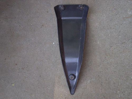 . omc cobra  water pump cover.#983967